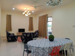 Unnie's Villa with 5 Bedroom complete with air conditioning